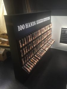 100 hands