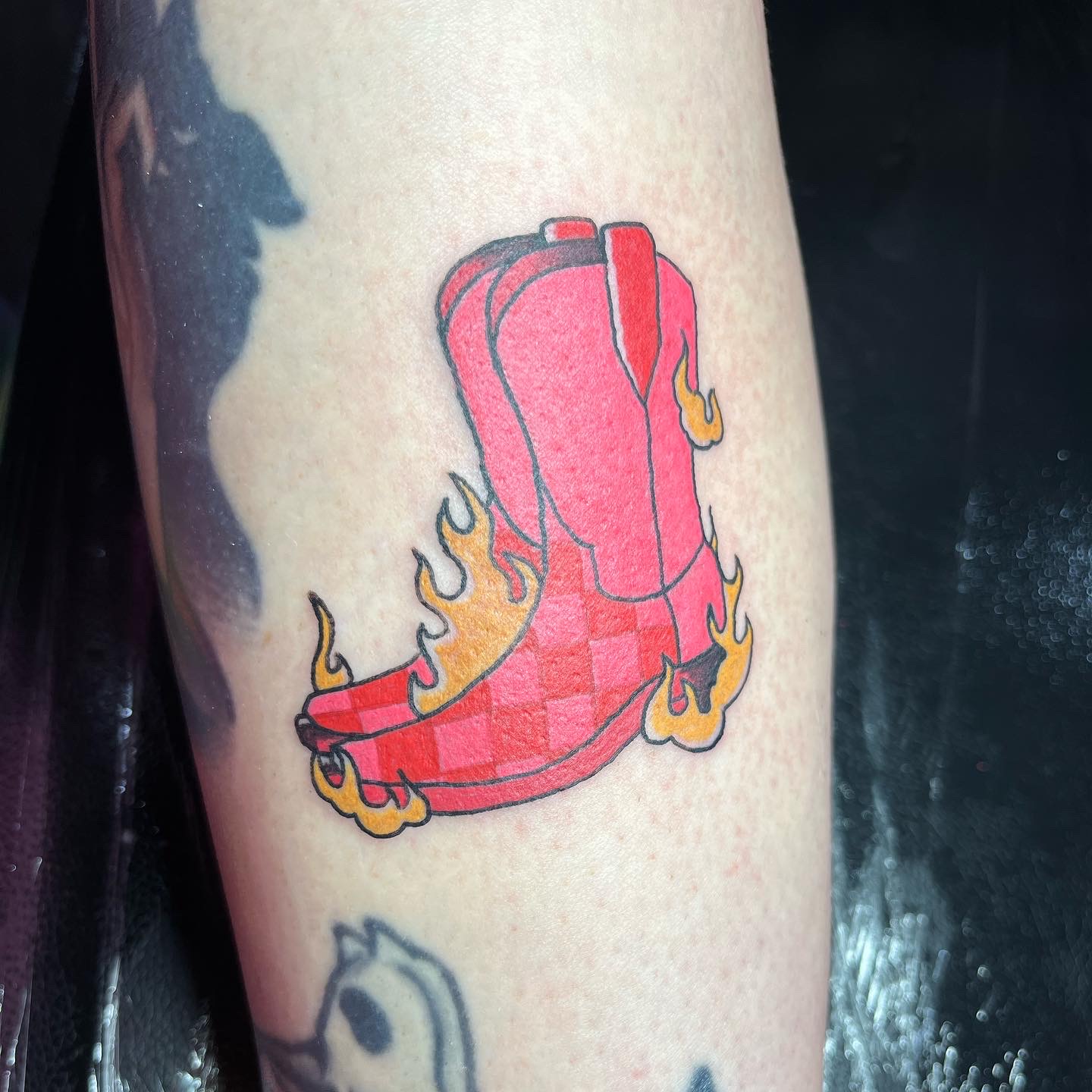 My first chili peppers tattoo! (The heavy wing) : r/RedHotChiliPeppers